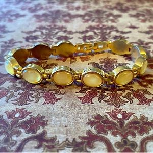 Vintage Faux Moonstone Cabochon Bracelet